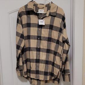American Eagle Outfitters Women's Plaid Shirt In Cream & Charcoal